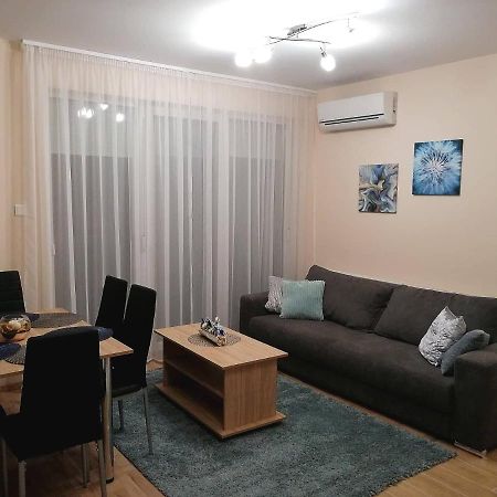 Olga Apartman Сегед Екстериор снимка