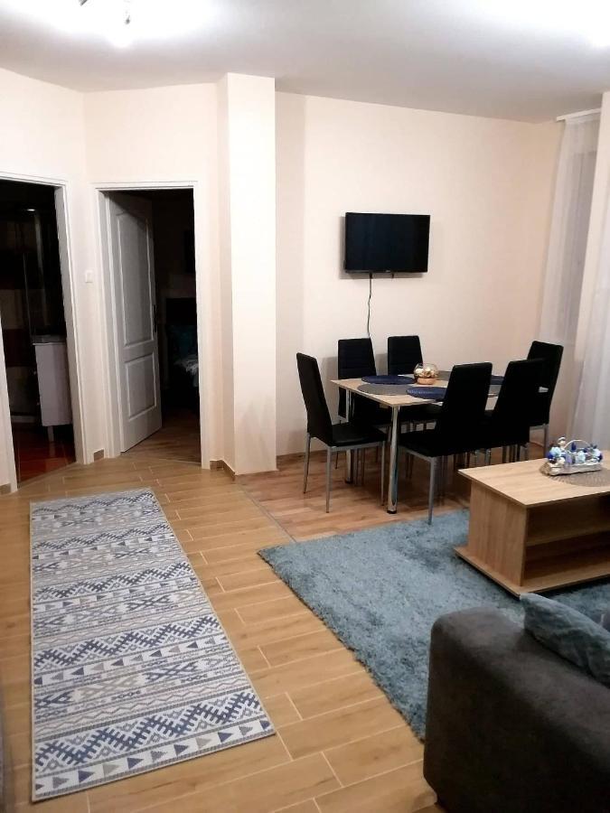 Olga Apartman Сегед Екстериор снимка